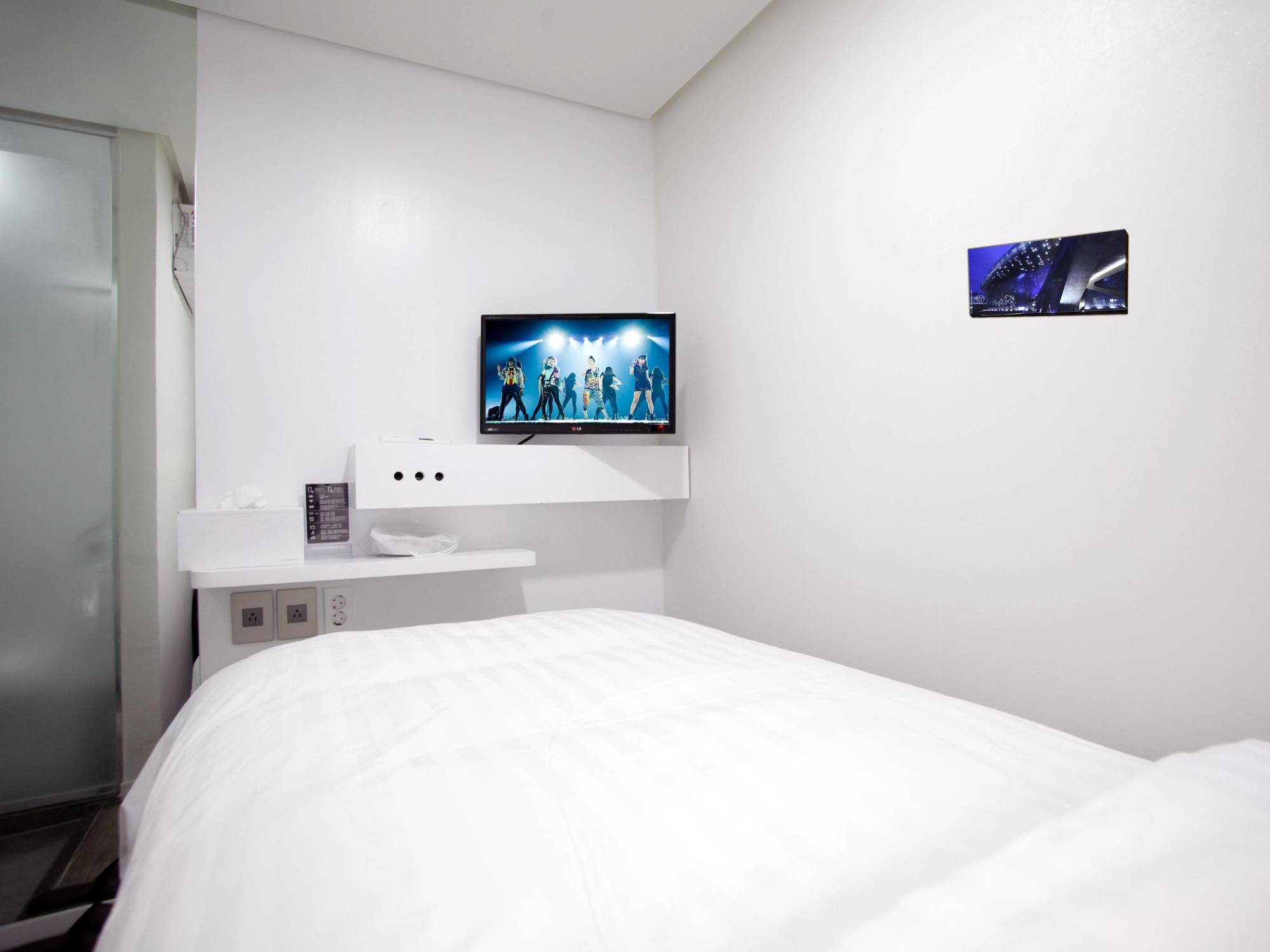 K-Pop Hotel Seoul Tower Esterno foto